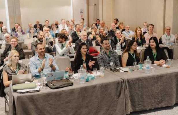 photo_2025-11-24_09-59-32